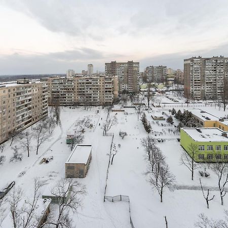 Апартаменти Уютная квартира для семьи на Оболони  Київ Екстер'єр фото